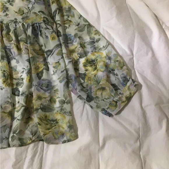 Woman size large altard state Long sleeve, sheer top/blouse - Picture 3 of 10